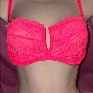 Victoria’s Secret pink bra